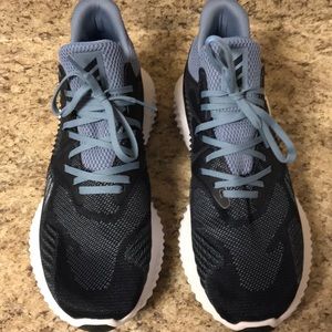 Adidas alphabounce men’s running shoes.